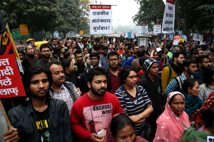 India student leader calls for freedom in moving speech - VIDEO