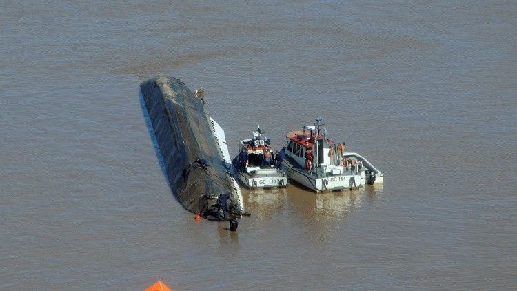 Así fue el hundimiento del pesquero chino en Argentina - Video