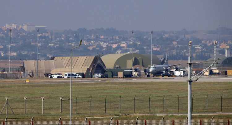 Turquía no descarta permitir el acceso de diputados alemanes a la base de Incirlik