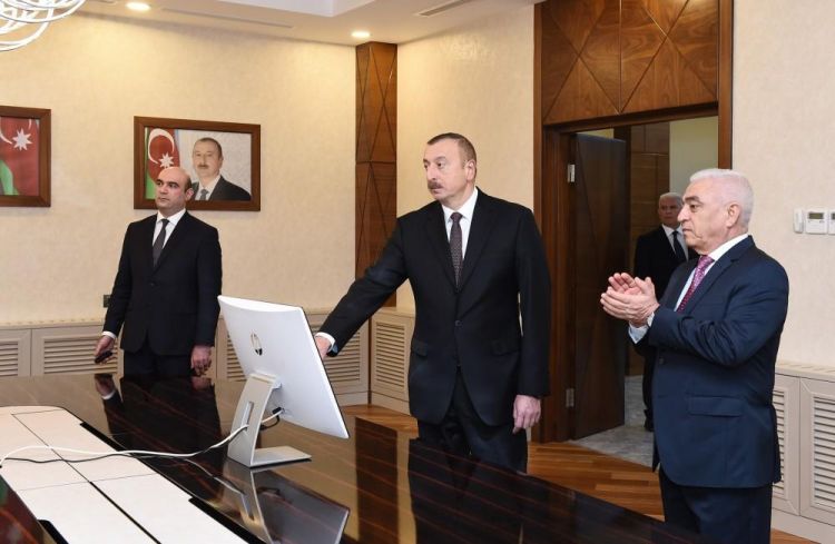 President attends opening of distribution network’s building