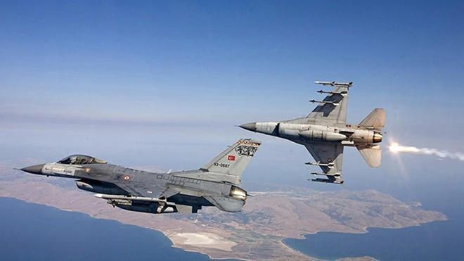 Türkiyə HHQ İraqda PKK terrorçularının mövqelərini bombalayır
