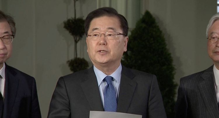 Chung Eui-yong, el consejero de seguridad nacional de Corea del SurDelegación surcoreana: Trump acepta reunirse con Kim Jong-un para mayo