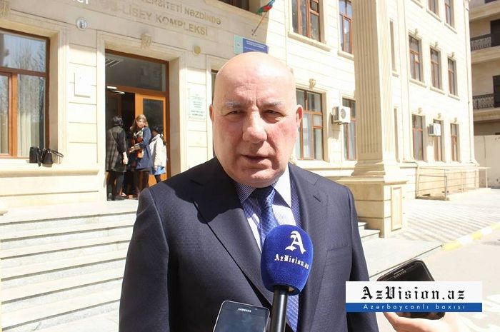 Head of Azerbaijan's Central Bank makes statement on manat devaluation