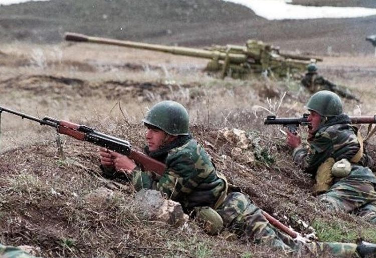 Армяне вновь обстреляли позиции азербайджанской армии