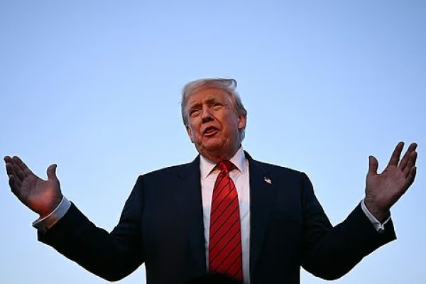 Трамп назвал невозможным возвращение Крыма Украине