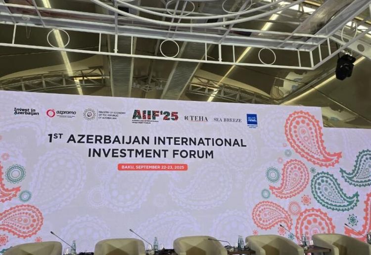 В Баку проходит I Азербайджанский международный инвестиционный форум