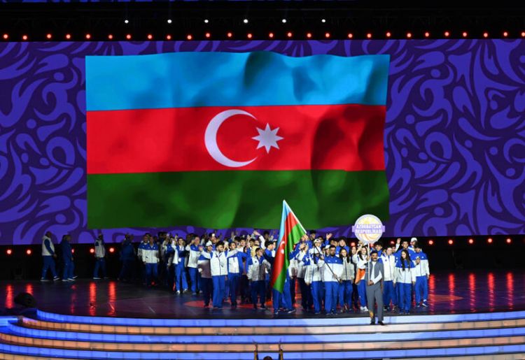 В Гяндже состоялась торжественная церемония открытия III Игр стран СНГ