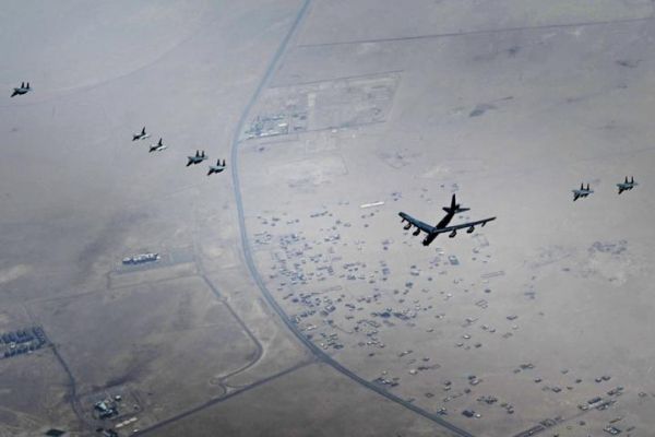 Американцы перебрасывают на Ближний Восток боевые самолеты