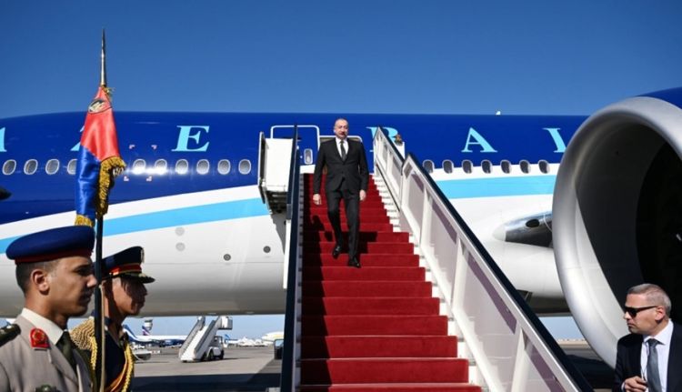 Президент Ильхам Алиев прибыл с рабочим визитом в Египет