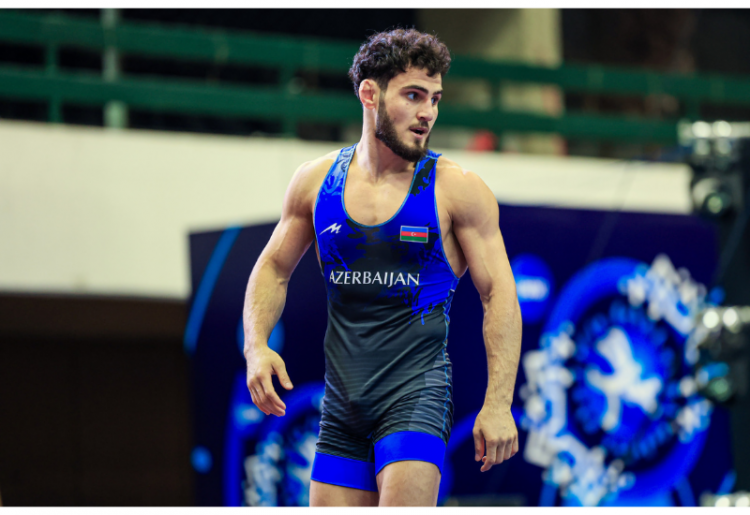 Азербайджанский борец греко-римского стиля стал чемпионом мира